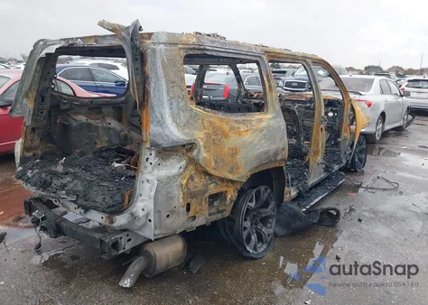 2024 Jeep Wagoneer Series Ii Carbide from USA, damaged, VIN 1C4SJVBP6RS108332